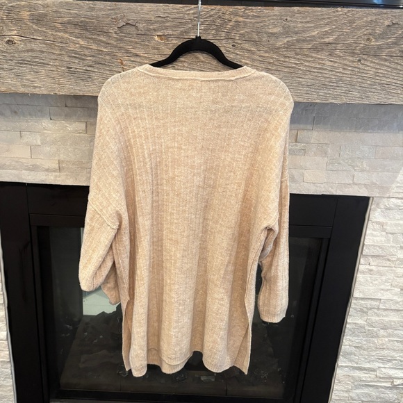 Free People Beige oversized knit sweater - Picture 5 of 7